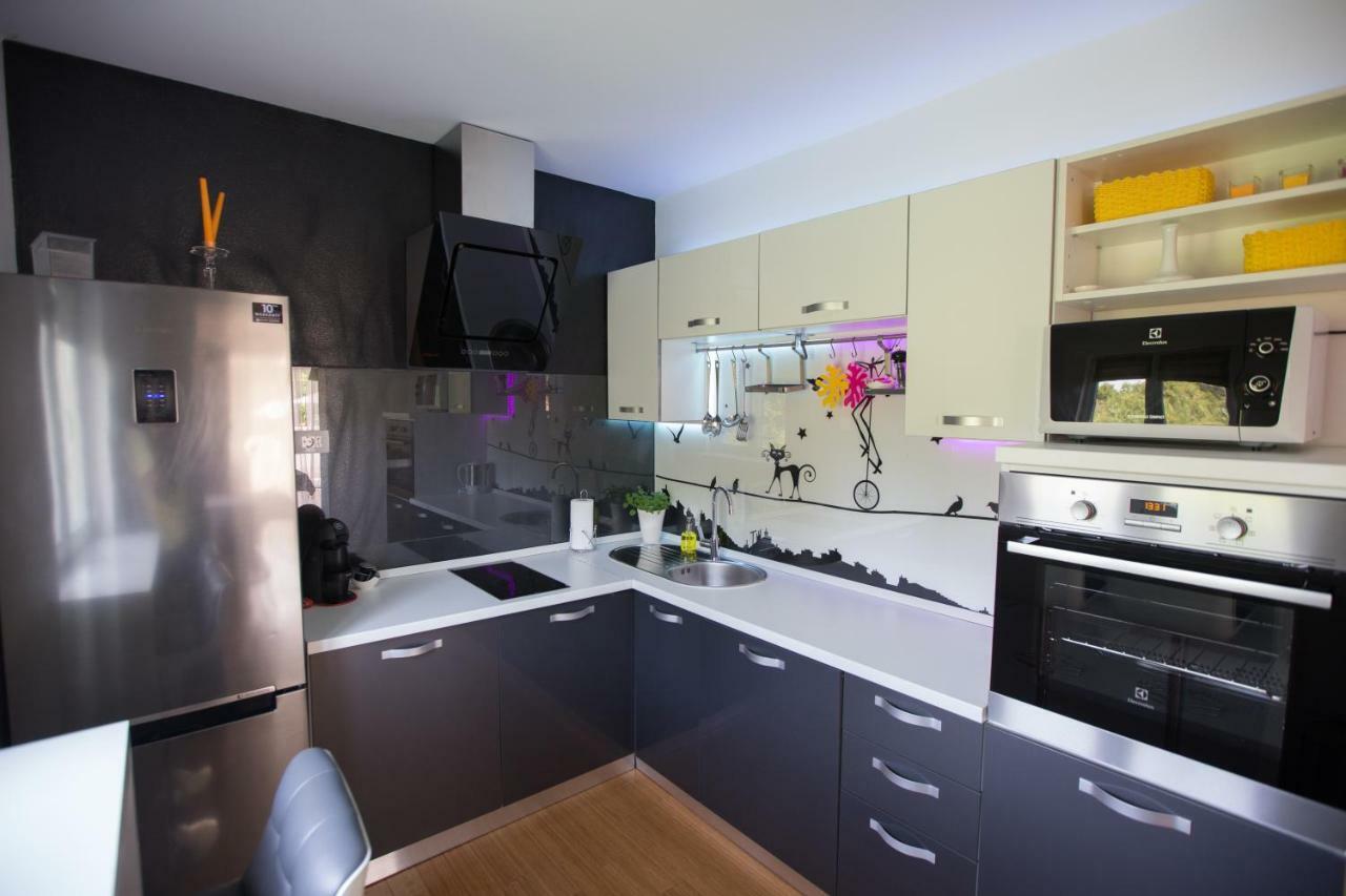 Luxury Apartment With Private Heated Pool Šibenik Eksteriør billede