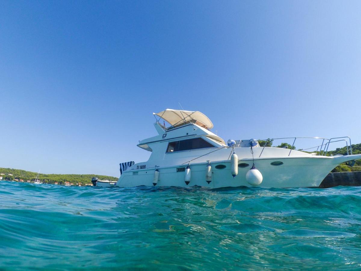 Luxury Apartment With Private Heated Pool Šibenik Eksteriør billede