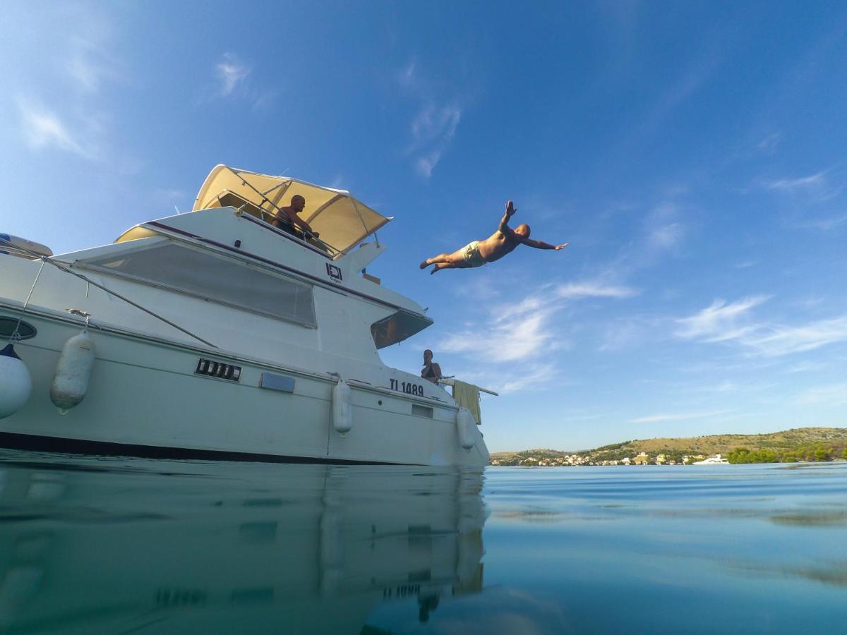 Luxury Apartment With Private Heated Pool Šibenik Eksteriør billede